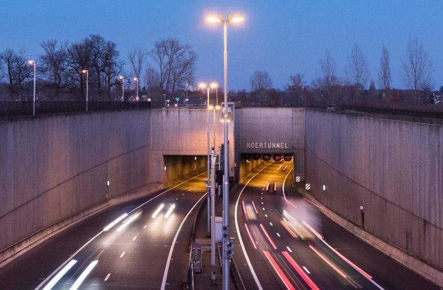 Rijkswaterstaat Tunnel monitoring with Schneider and AVEVA